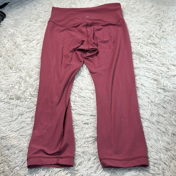 Lululemon Align Crop *21" Misty Merlot - Picture 5 of 7
